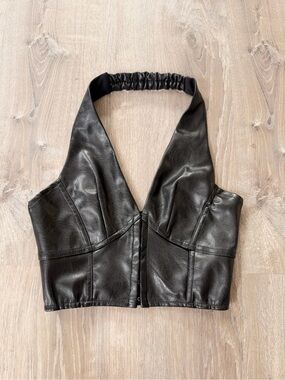 ANWND Black Leather-Look Halter Crop Top Size Small